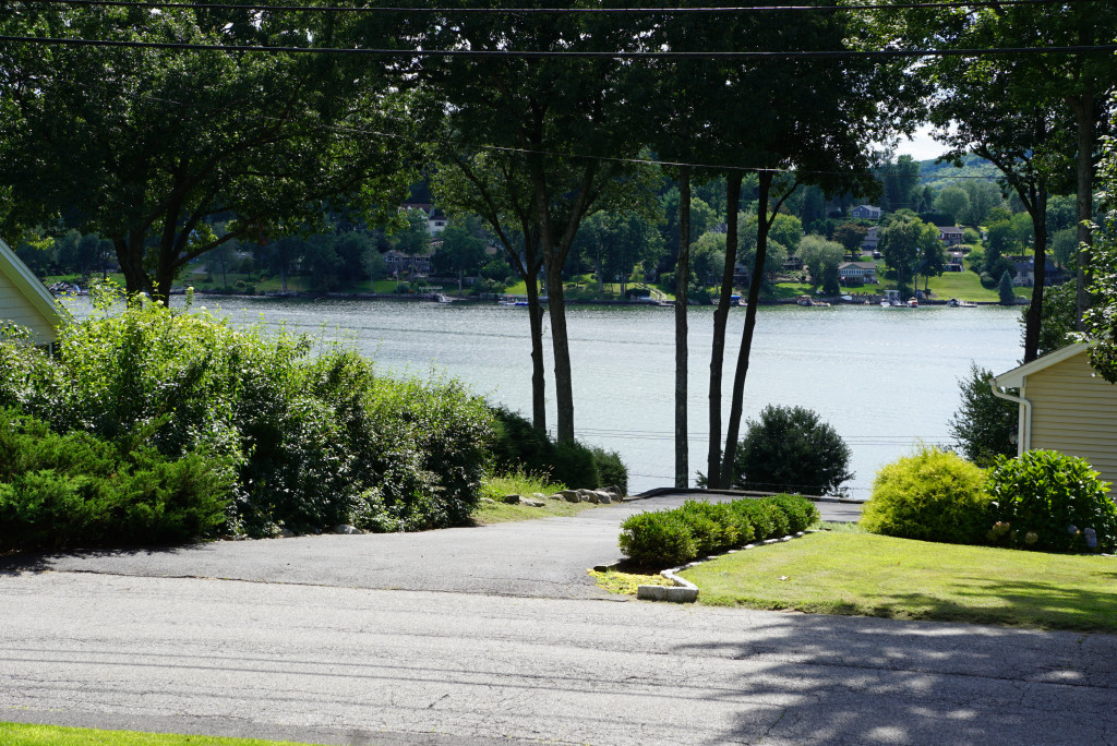 candlewood lake club home for sale